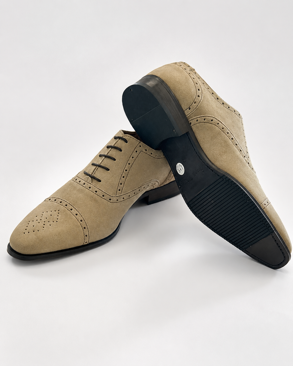 Chaussures Richelieu en Daim Beige à Détails Brogue