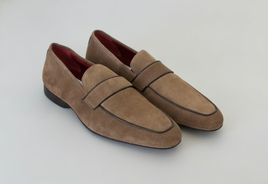 Mocassins Penny en Daim Beige – Élégance Intemporelle